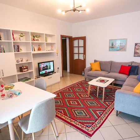 Tirana Views Apartment - Comfy & Spacious Exterior photo